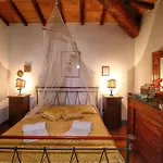 Ferienhaus Le Corniole Mit Pool- Jacuzzi Und Grill By Interhome *